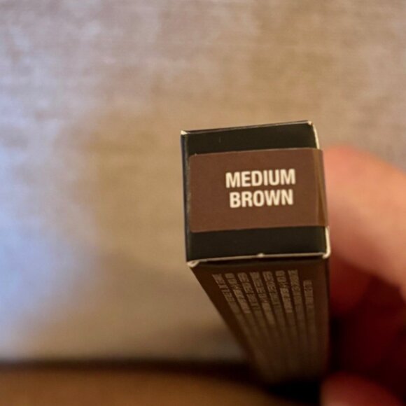 Anastasia - Brow Wiz in Medium Brown - NWT - Picture 2 of 2